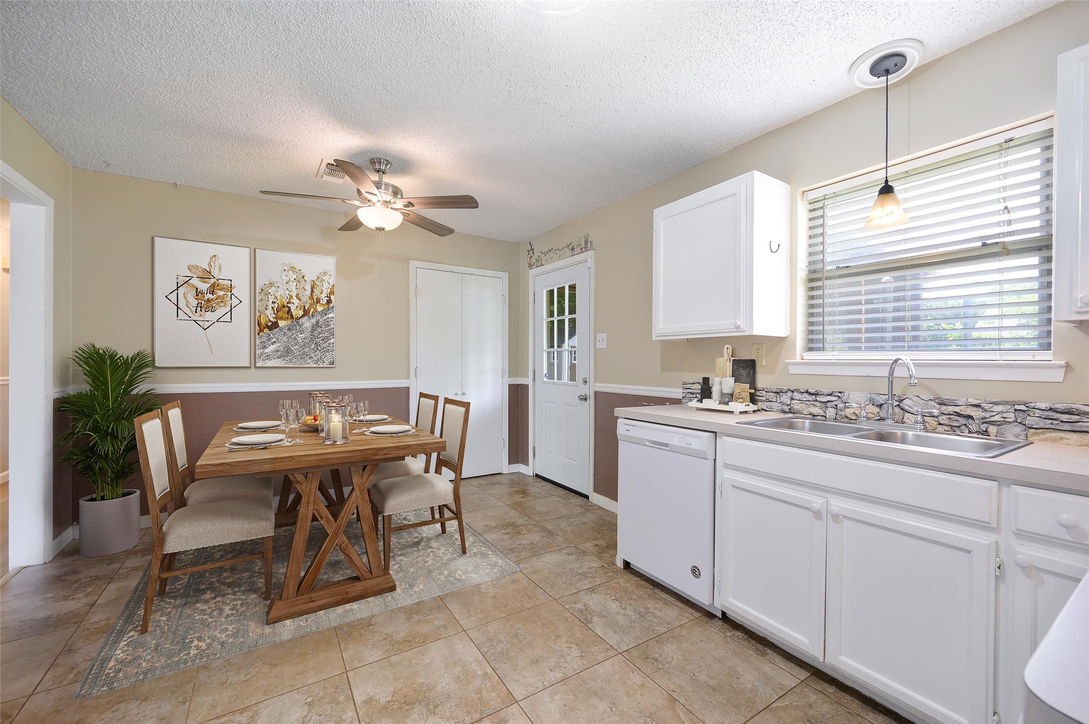 1119 Chester Street Cleburne TX 76033