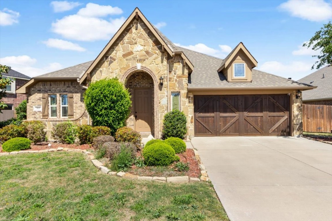 503 Sagebrush Lane Waxahachie TX 75165