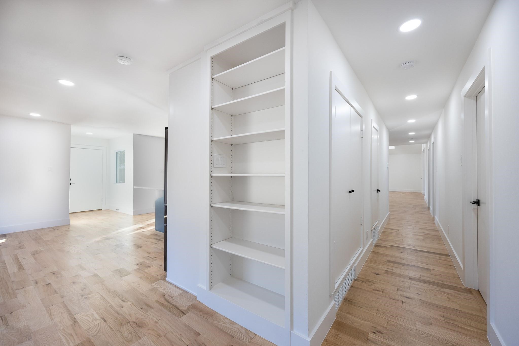 4048 Allencrest Lane Dallas TX 75244