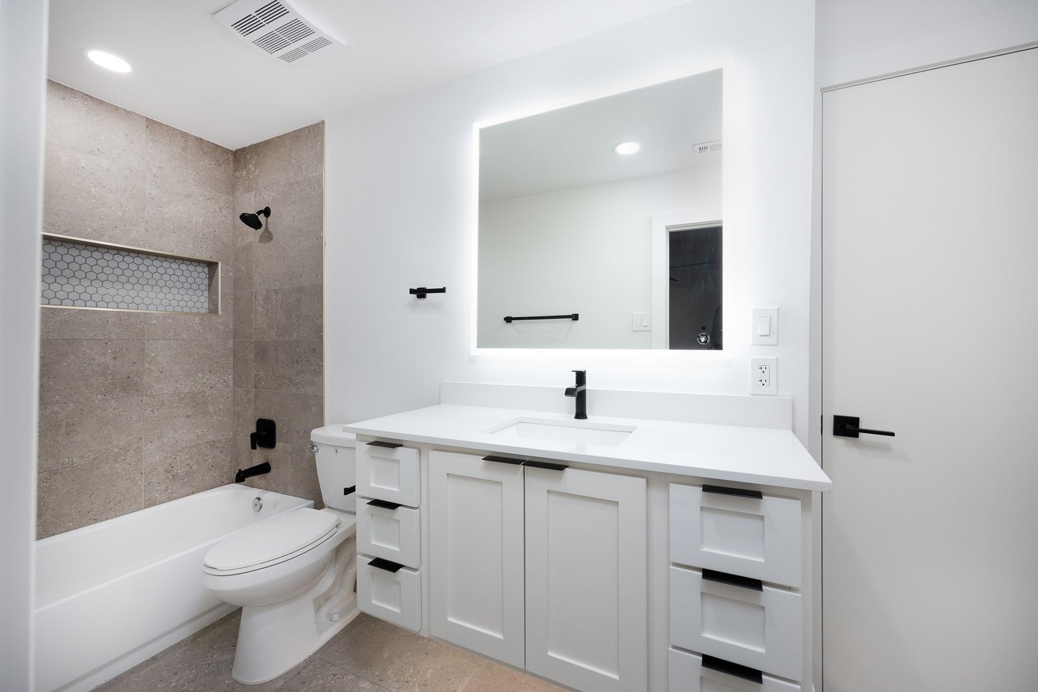 4048 Allencrest Lane Dallas TX 75244