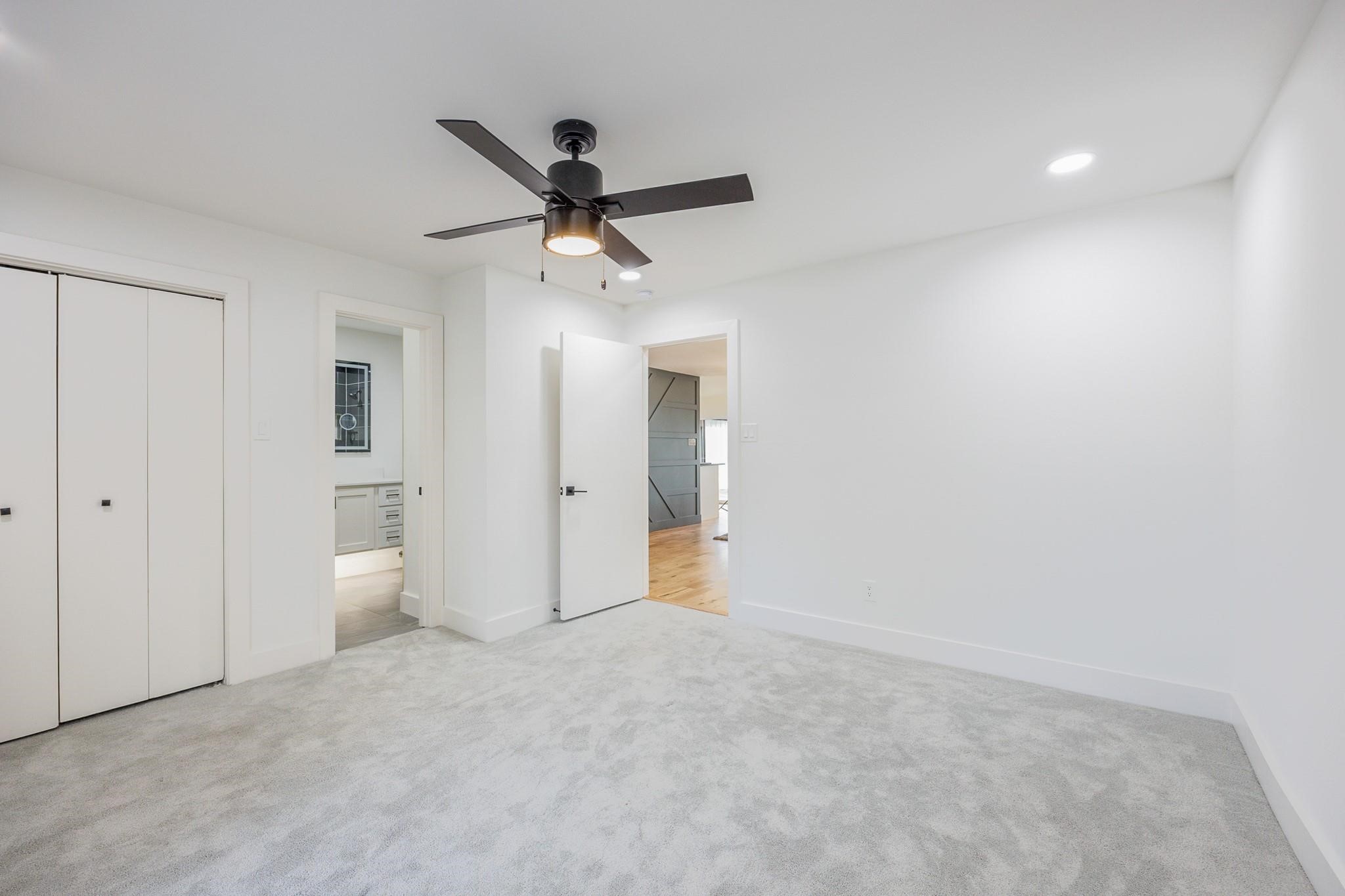 4048 Allencrest Lane Dallas TX 75244