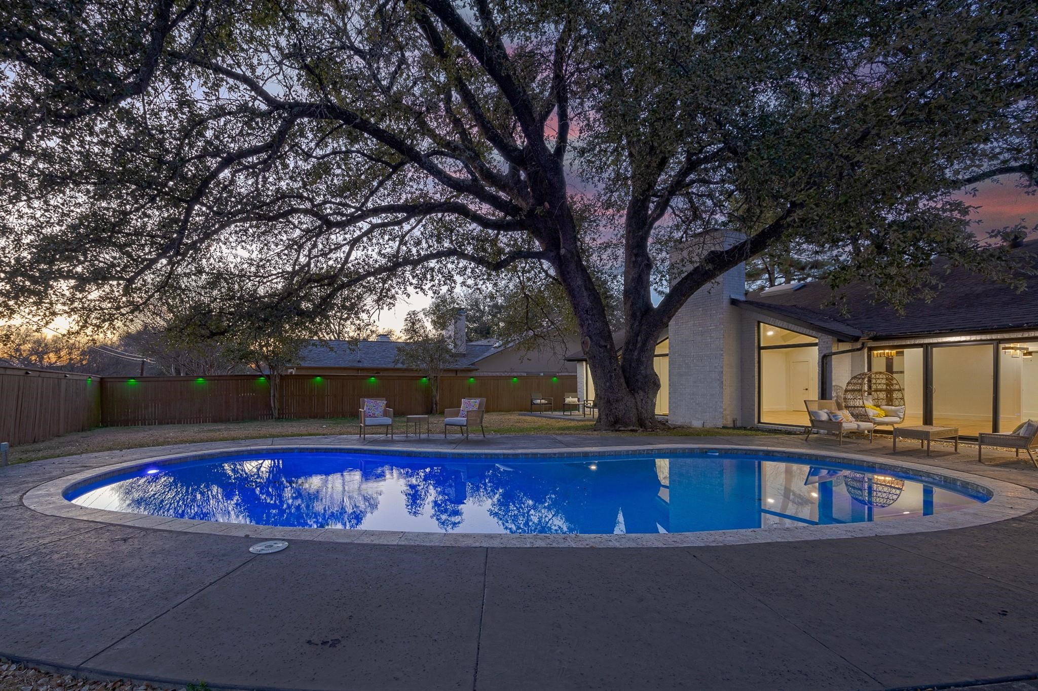 4048 Allencrest Lane Dallas TX 75244