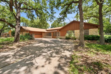 1605 Cienegas Circle Fort Worth TX 76112