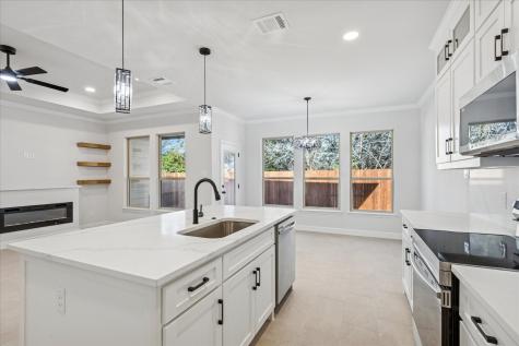 5627 Barkridge Drive Granbury TX 76048