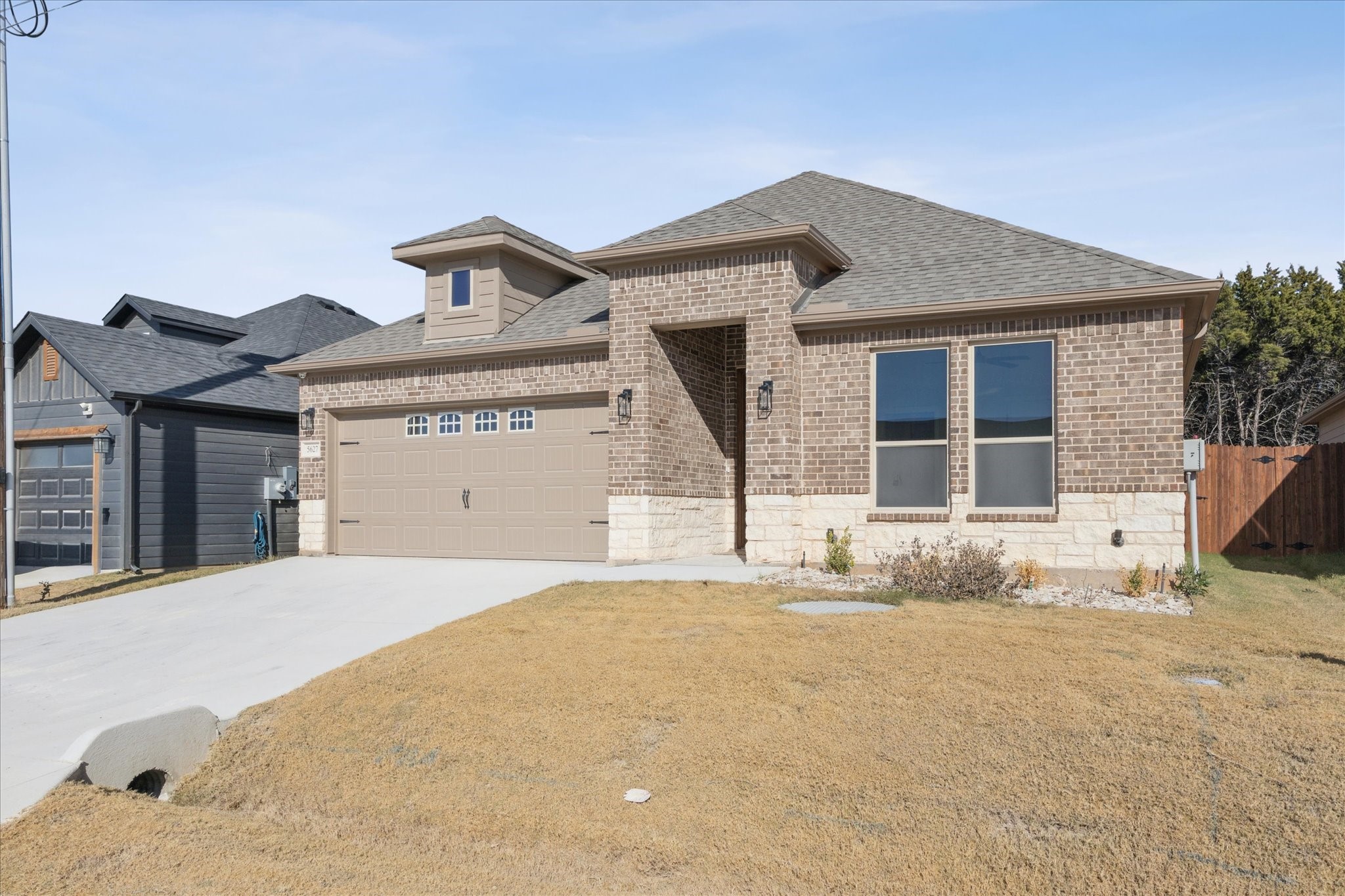 5627 Barkridge Drive Granbury TX 76048