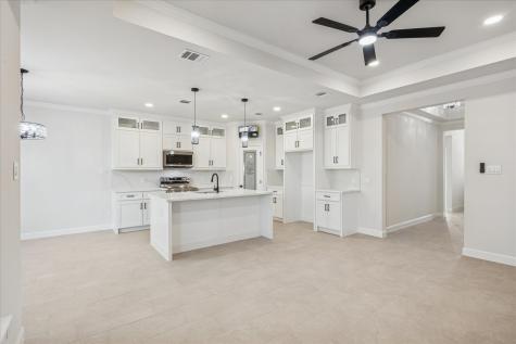 5627 Barkridge Drive Granbury TX 76048