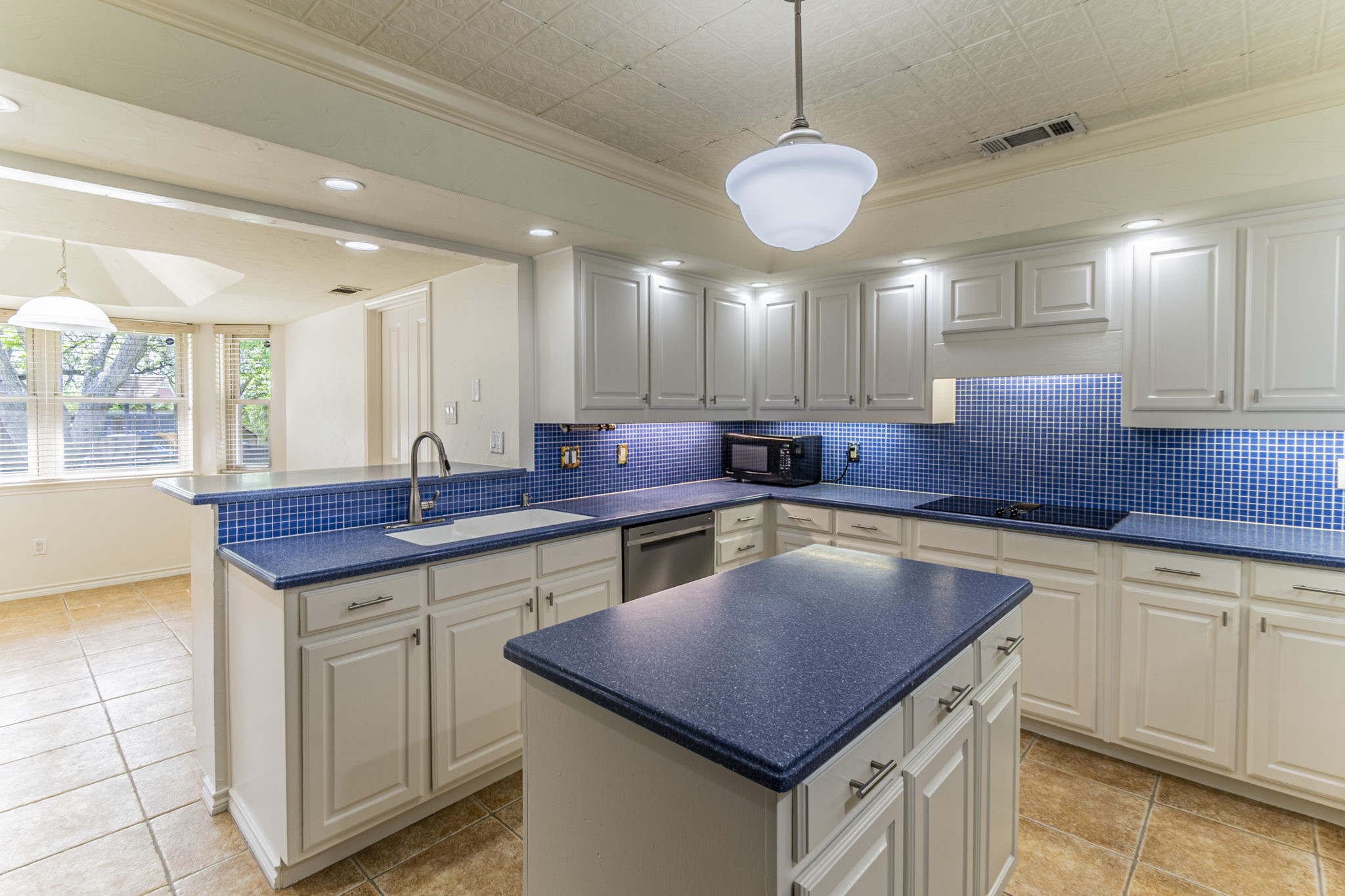 127 Nicklaus Nook Lancaster TX 75146