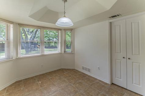 127 Nicklaus Nook Lancaster TX 75146