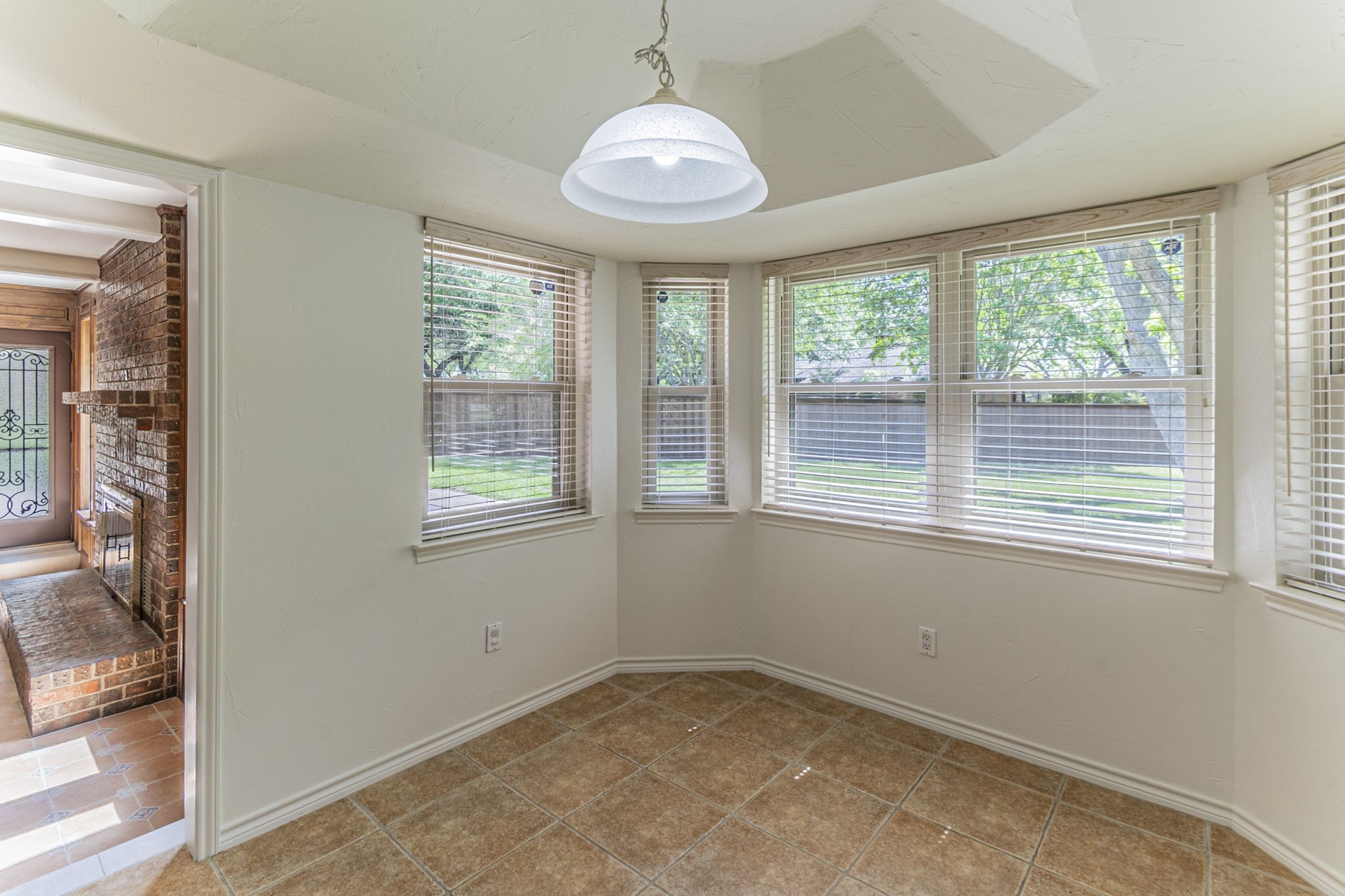 127 Nicklaus Nook Lancaster TX 75146