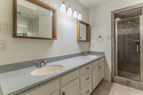 127 Nicklaus Nook Lancaster TX 75146