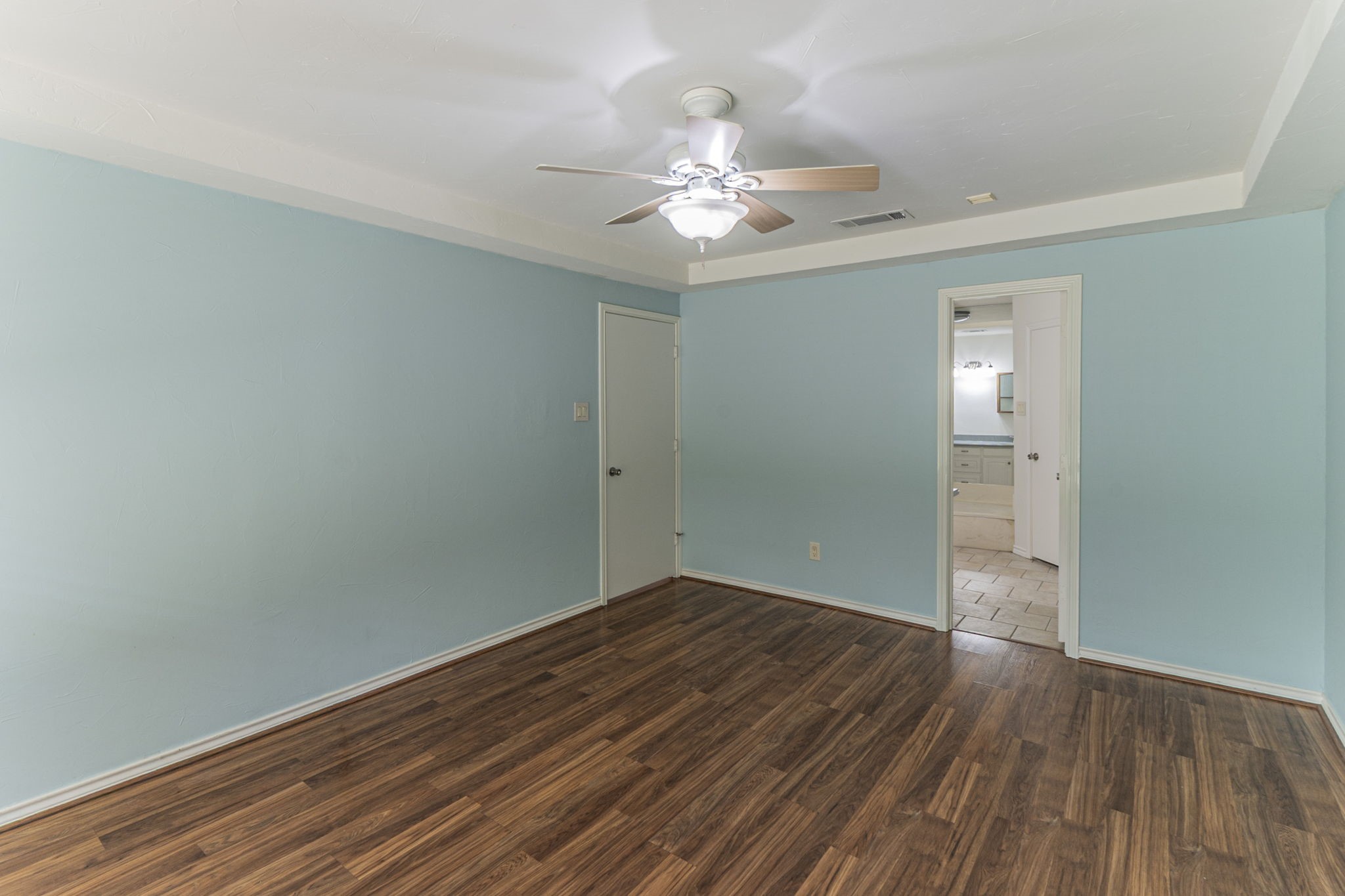 127 Nicklaus Nook Lancaster TX 75146