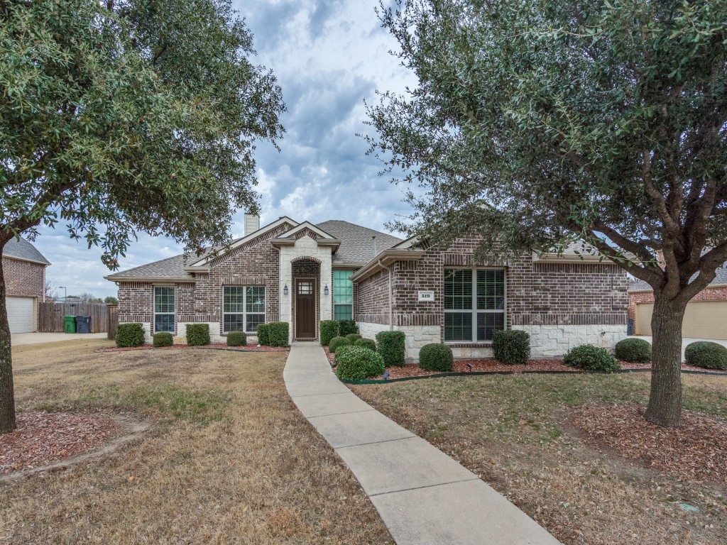 519 Gene Autry Lane Murphy TX 75094