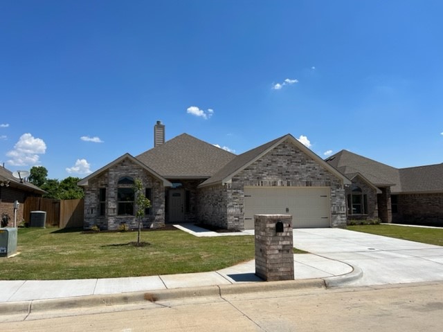 1828 Town Creek Circle Weatherford TX 76086