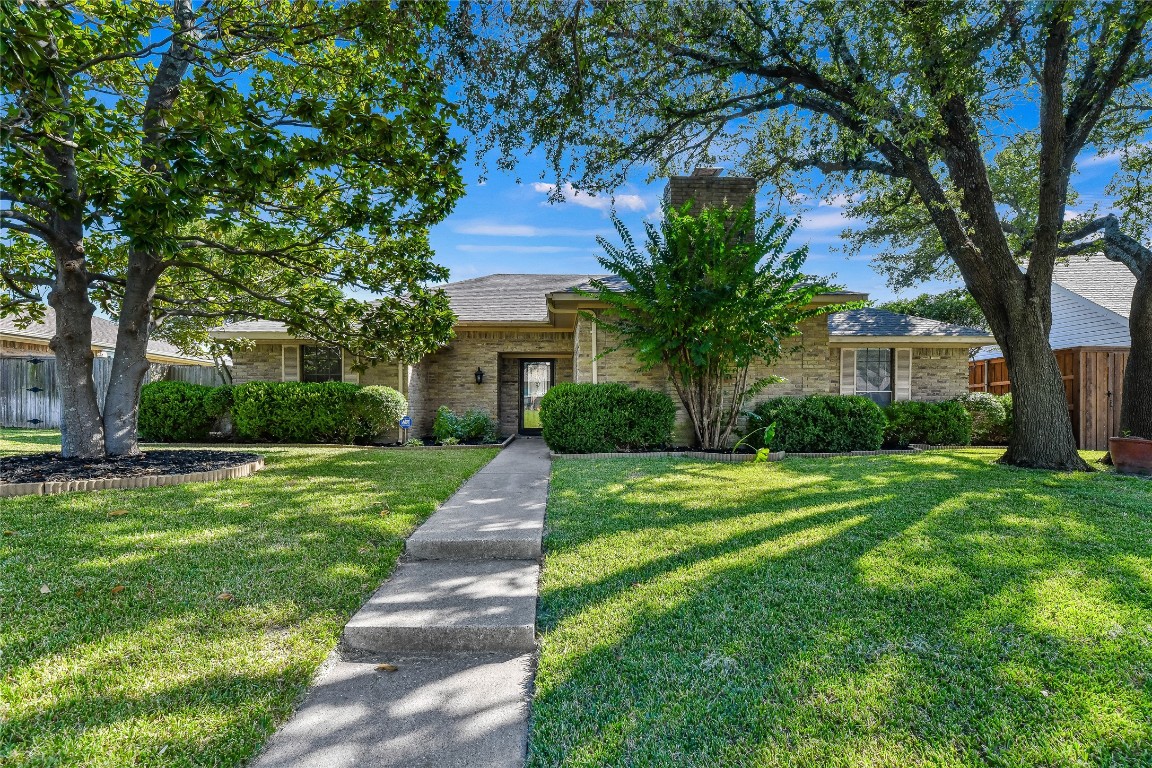 3628 Big Horn Trail Plano TX 75075