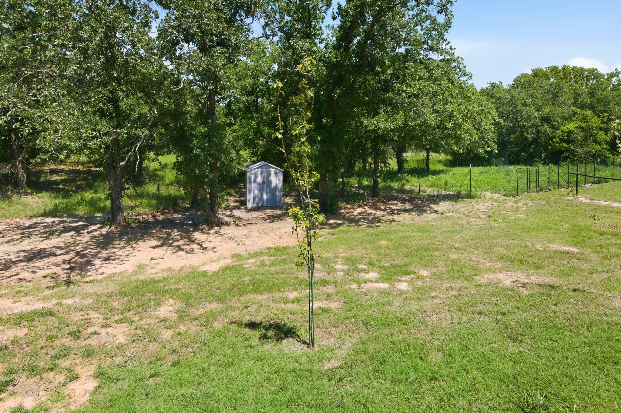 112 Monarch Lane Poolville TX 76487