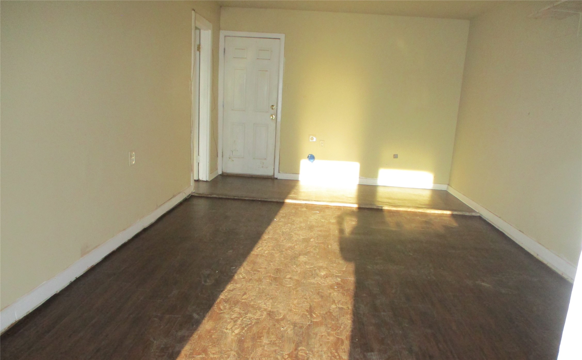 172 Marks Trail Trent TX 79561