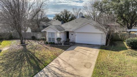 1100 Miles Avenue Burleson TX 76028