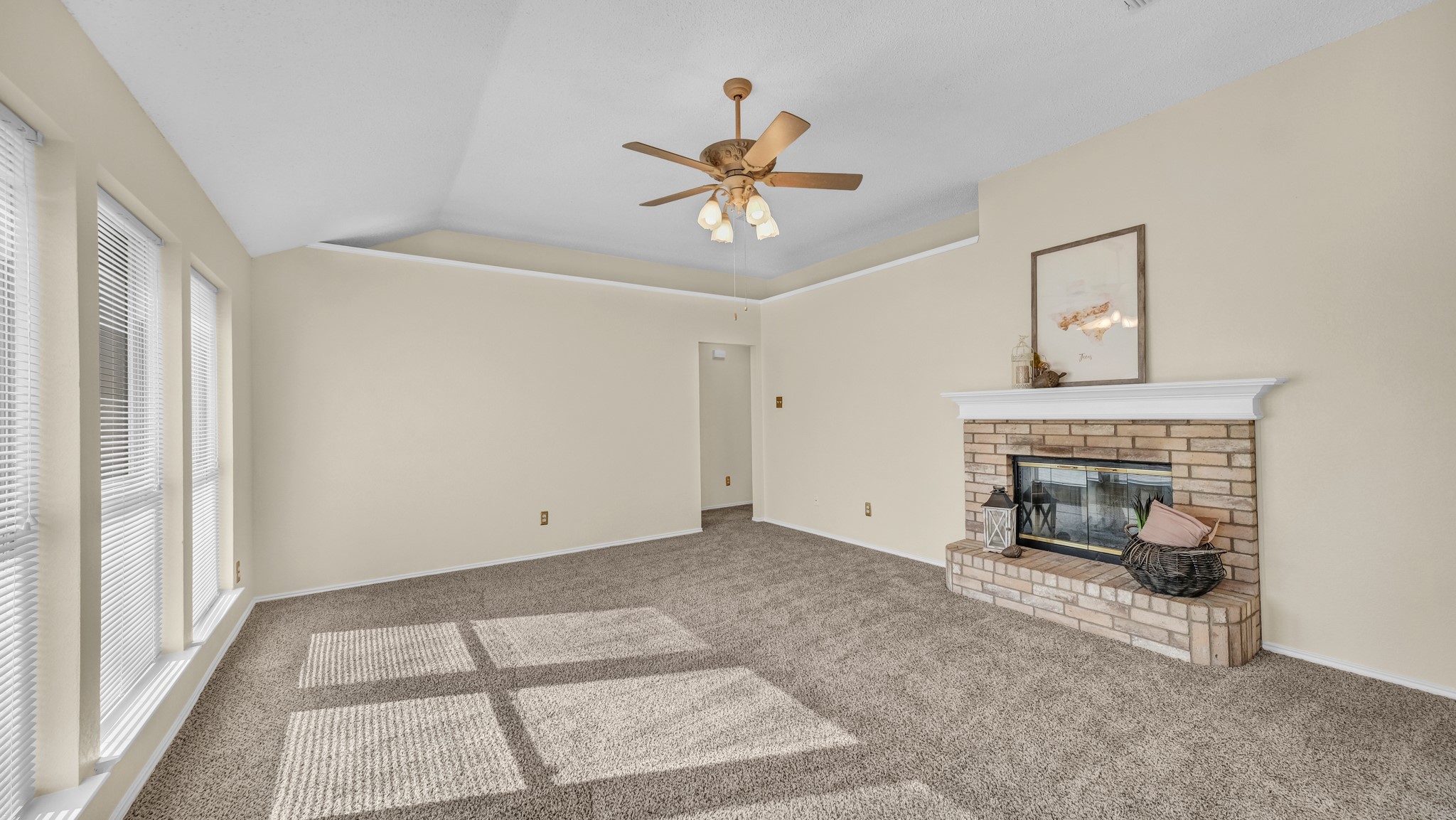 1100 Miles Avenue Burleson TX 76028