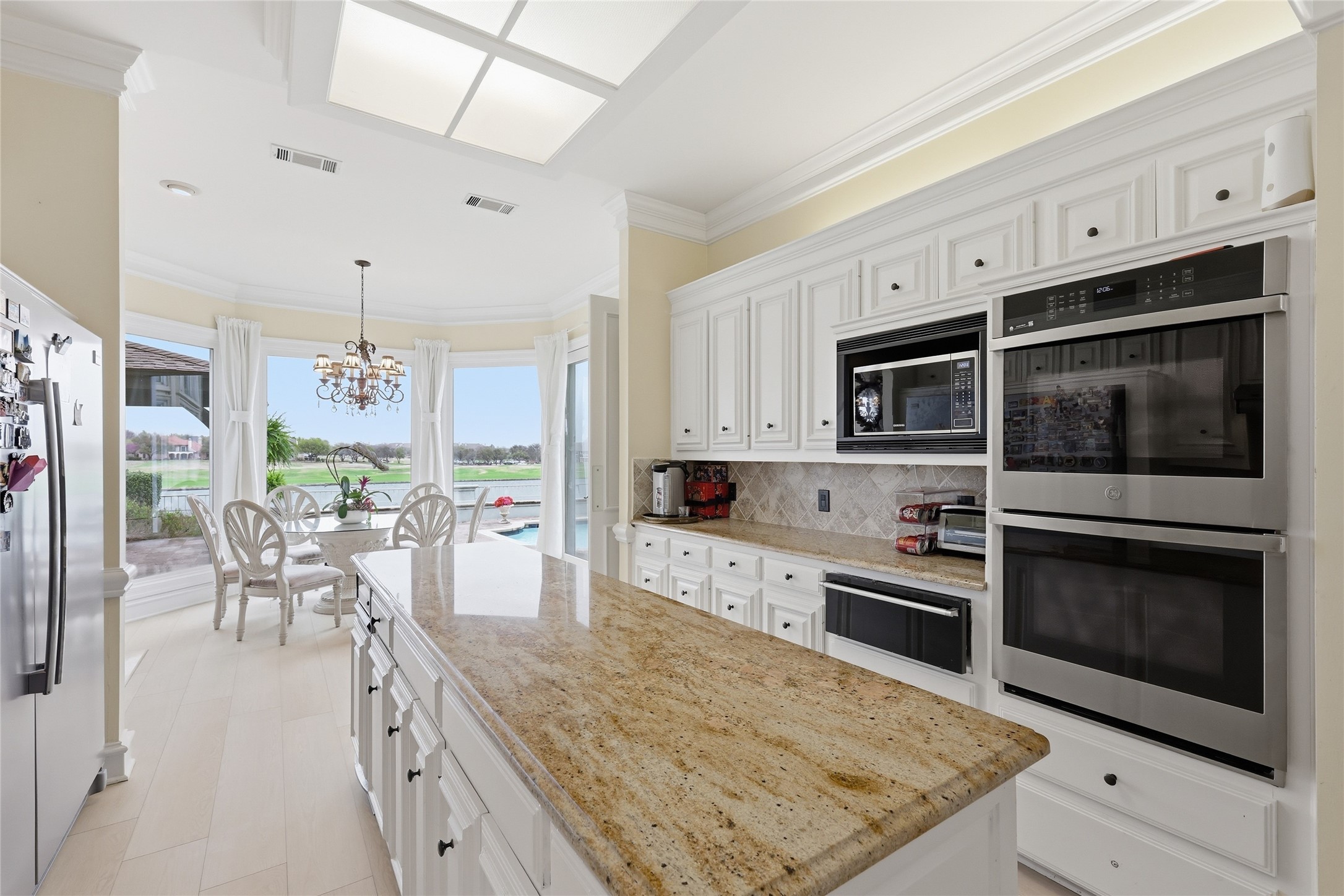 7204 Round Hill Road Mckinney TX 75072