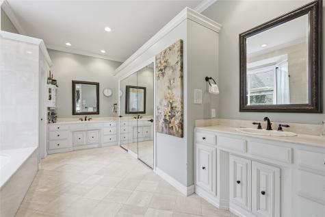 7204 Round Hill Road Mckinney TX 75072