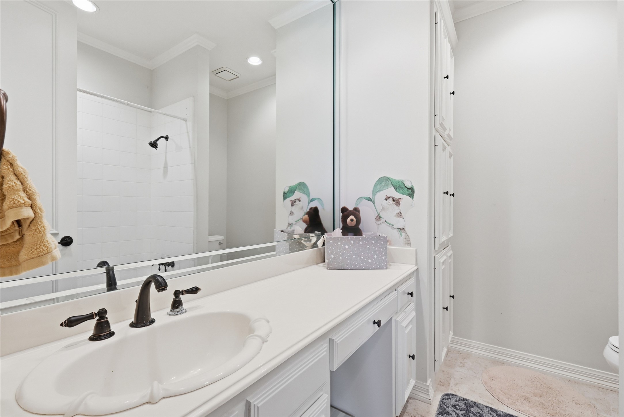 7204 Round Hill Road Mckinney TX 75072