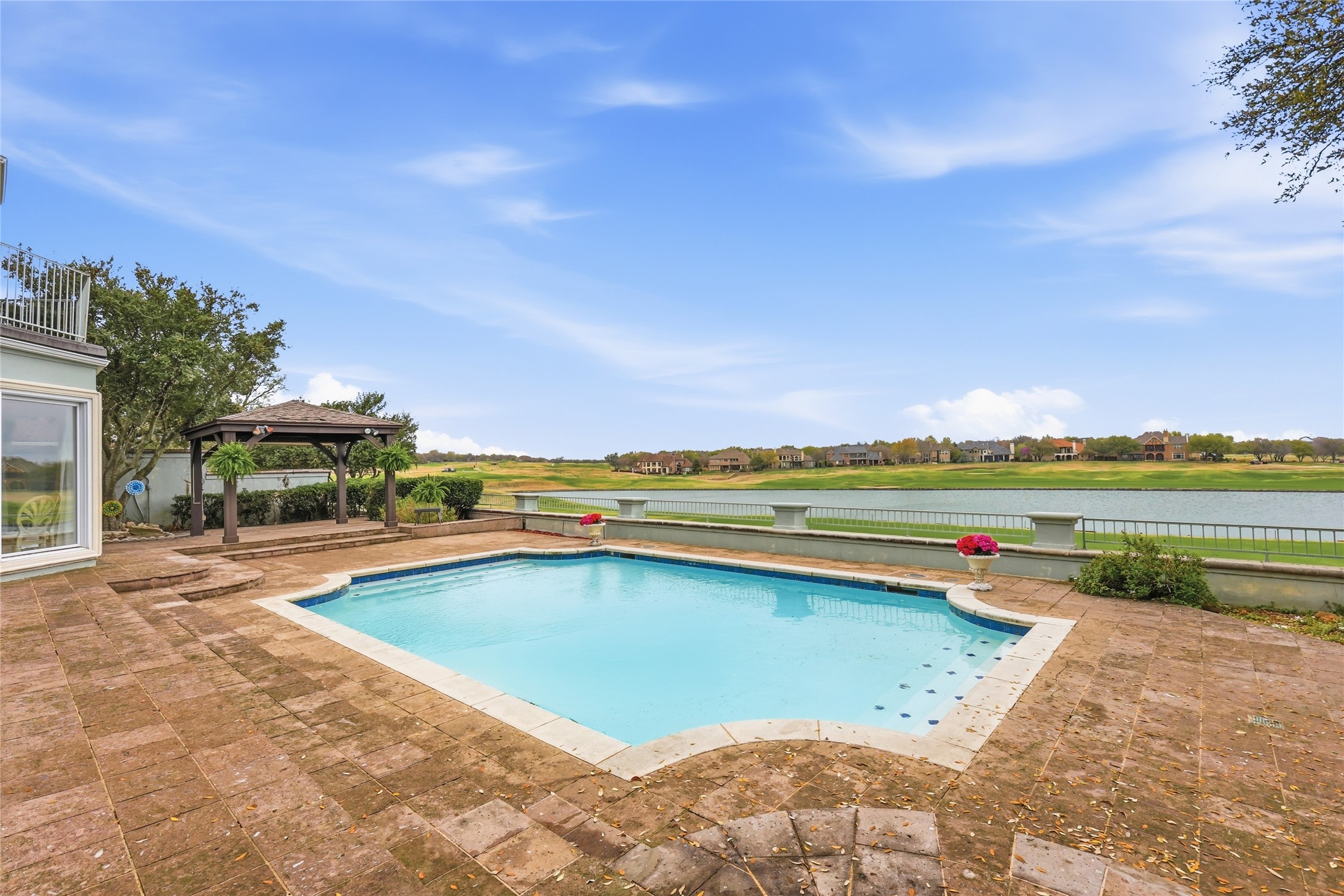7204 Round Hill Road Mckinney TX 75072