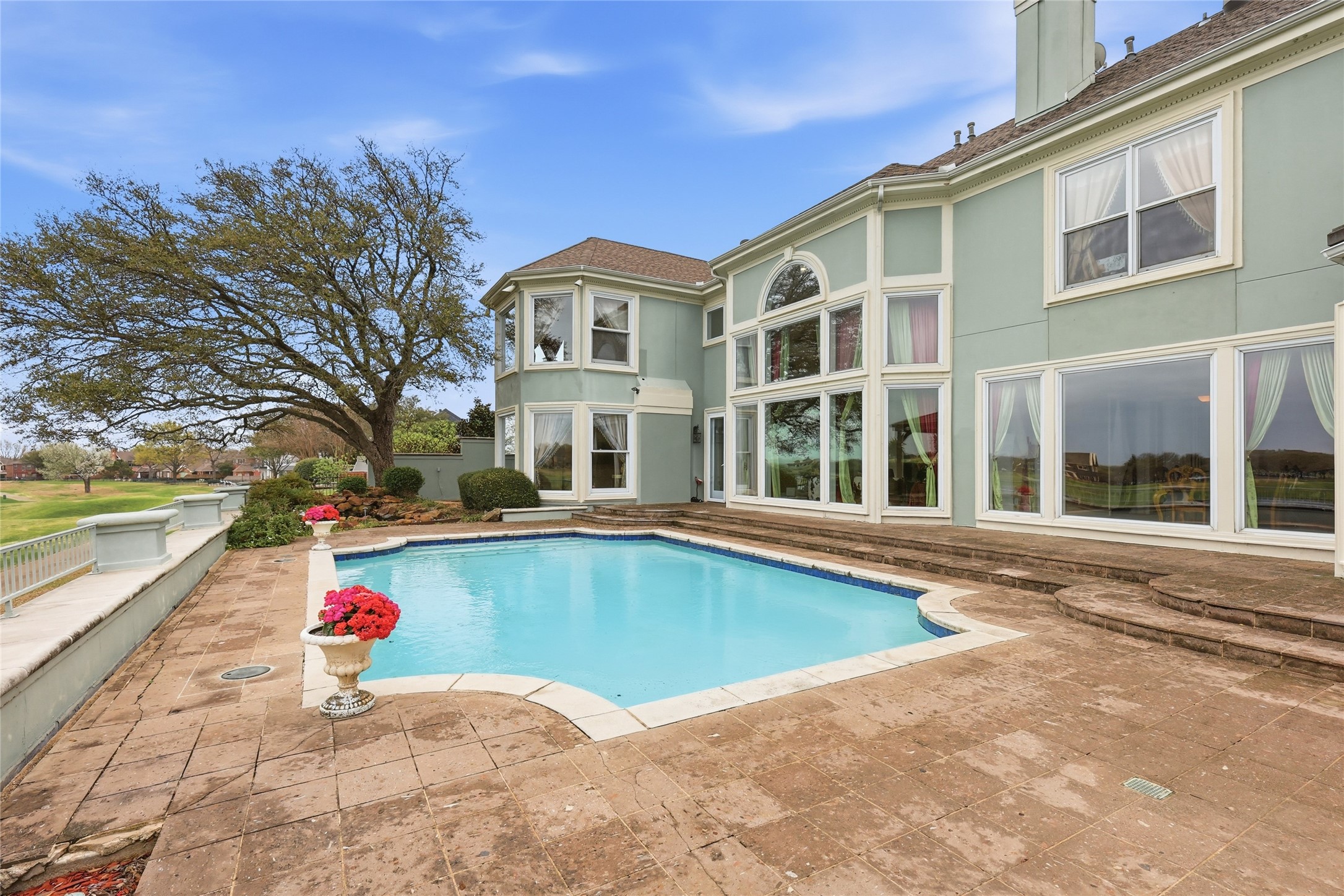7204 Round Hill Road Mckinney TX 75072