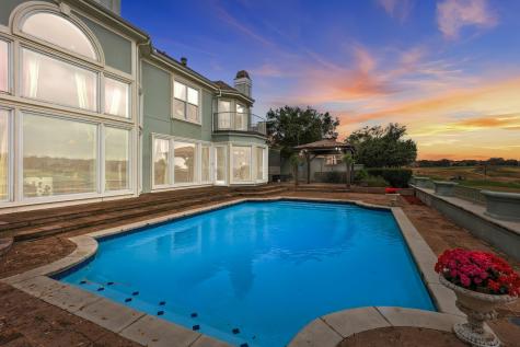 7204 Round Hill Road Mckinney TX 75072
