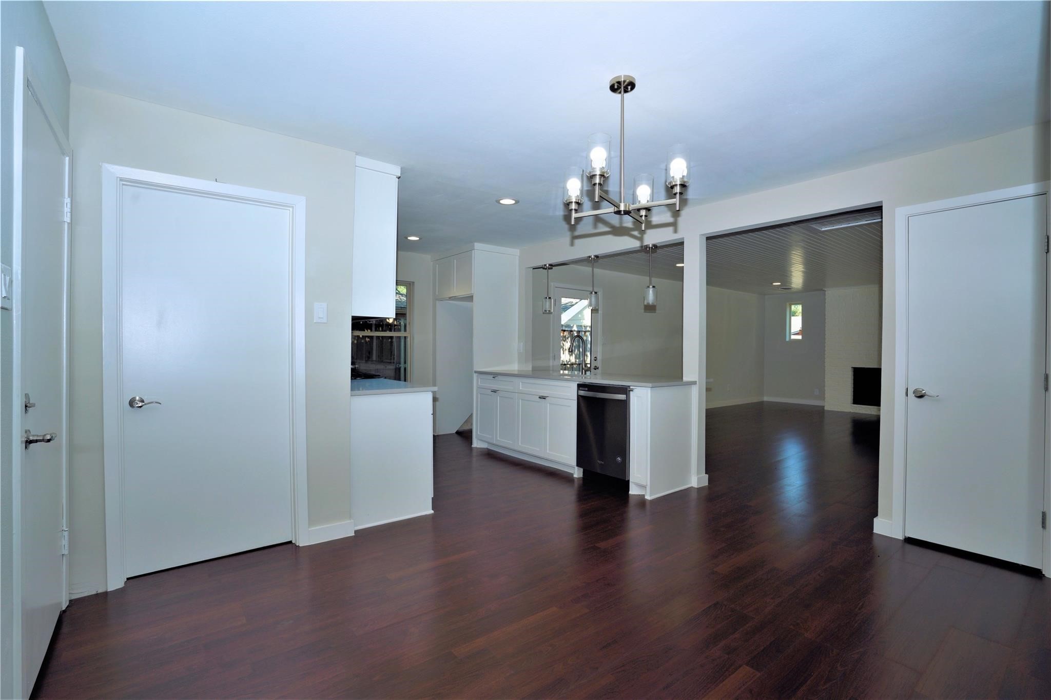 2435 Hillsboro Avenue Dallas TX 75228