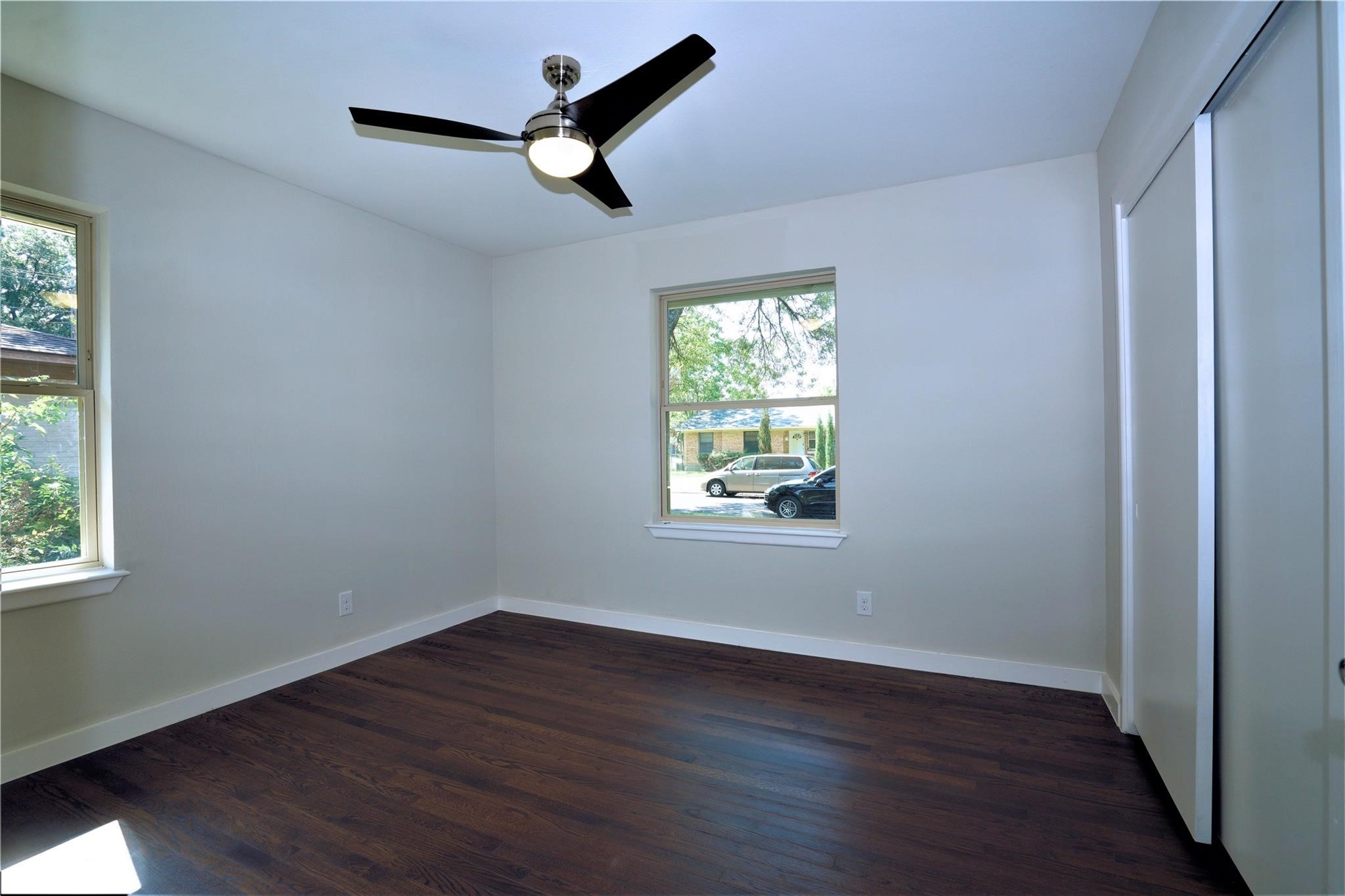 2435 Hillsboro Avenue Dallas TX 75228