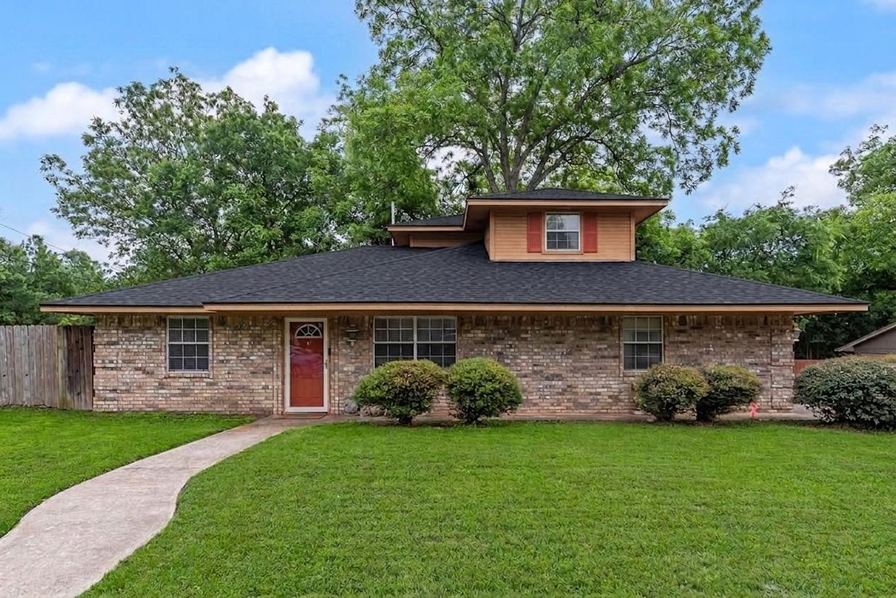 314 Fairfield Street Gainesville TX 76240