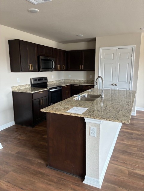 18227 County Road 4001 Mabank TX 75147