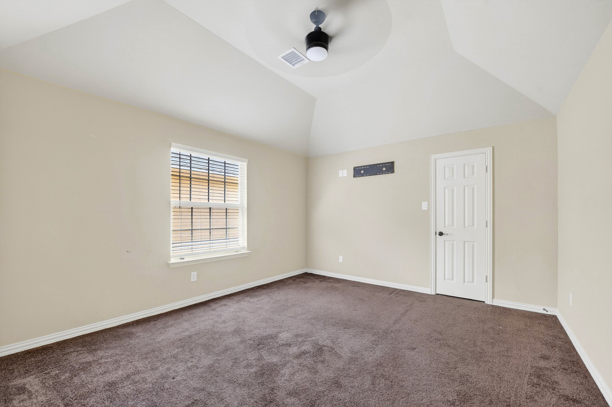 127 Lake Trail Drive Red Oak TX 75154