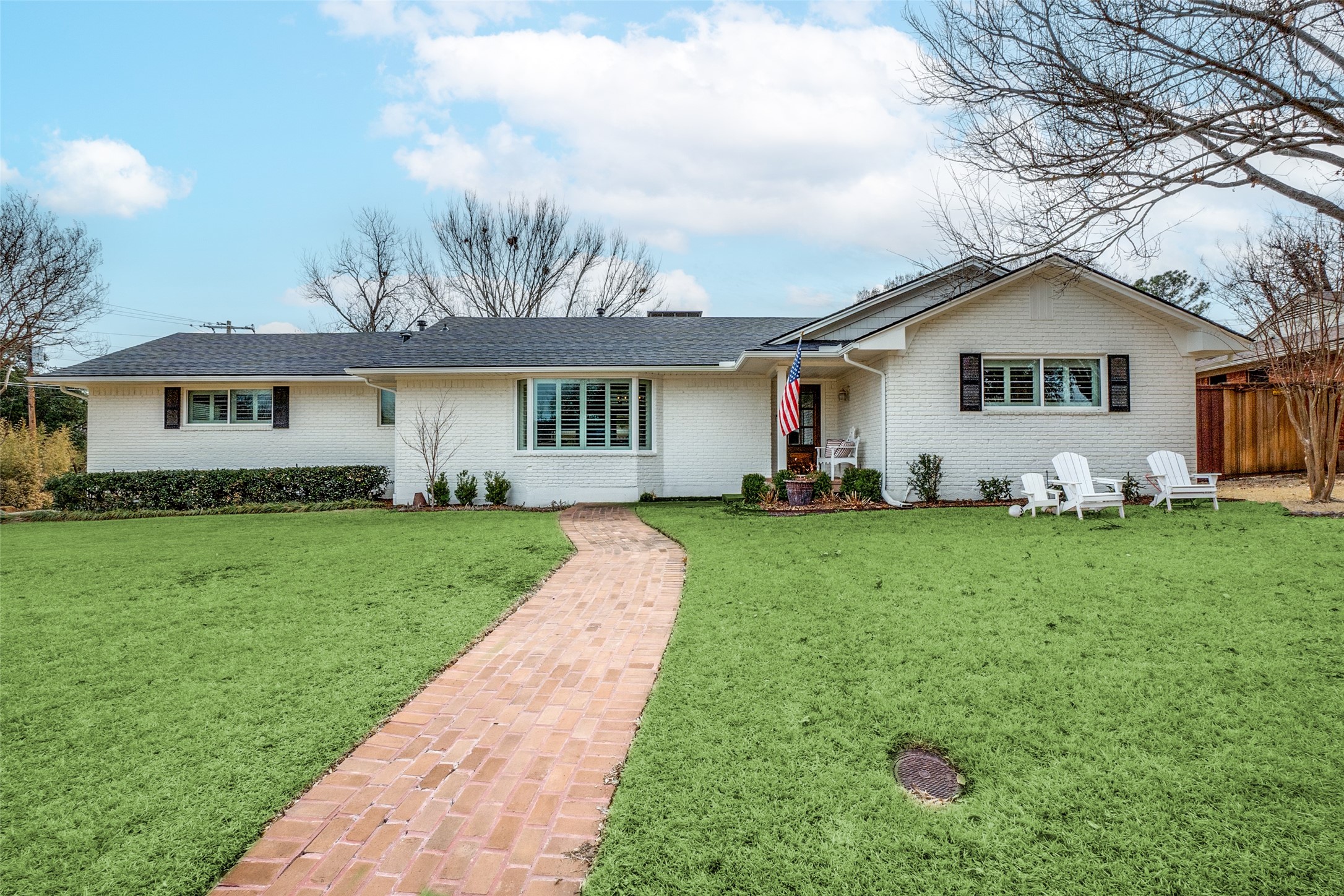 6470 Woodcrest Lane Dallas TX 75214