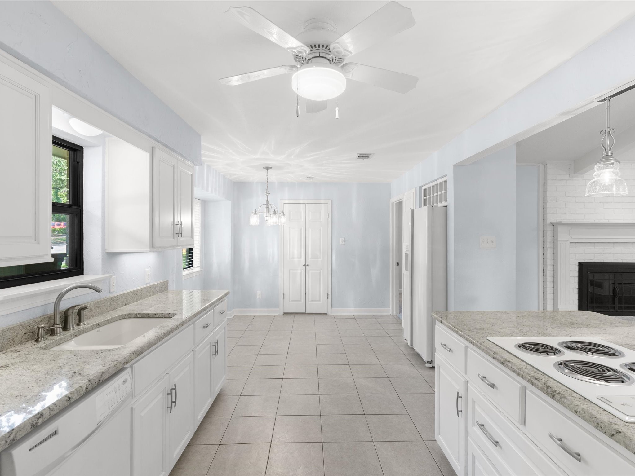 1800 Holm Oak Street Arlington TX 76012