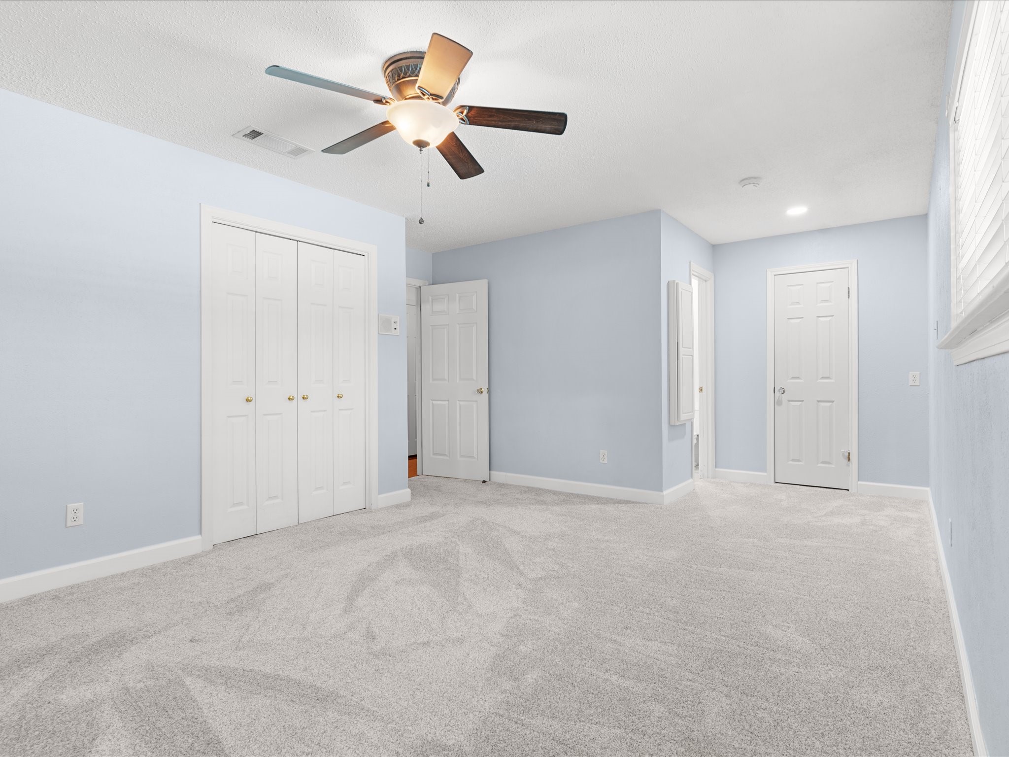 1800 Holm Oak Street Arlington TX 76012