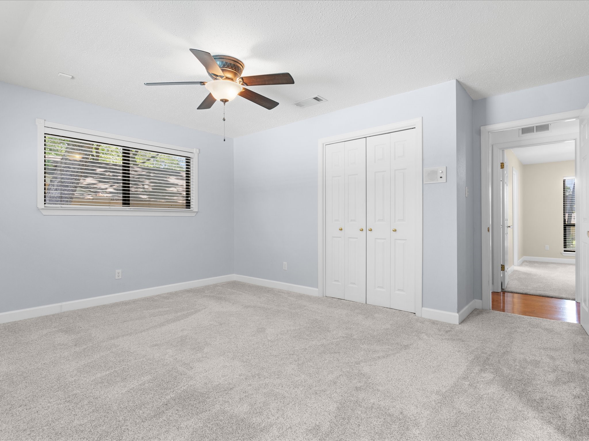 1800 Holm Oak Street Arlington TX 76012