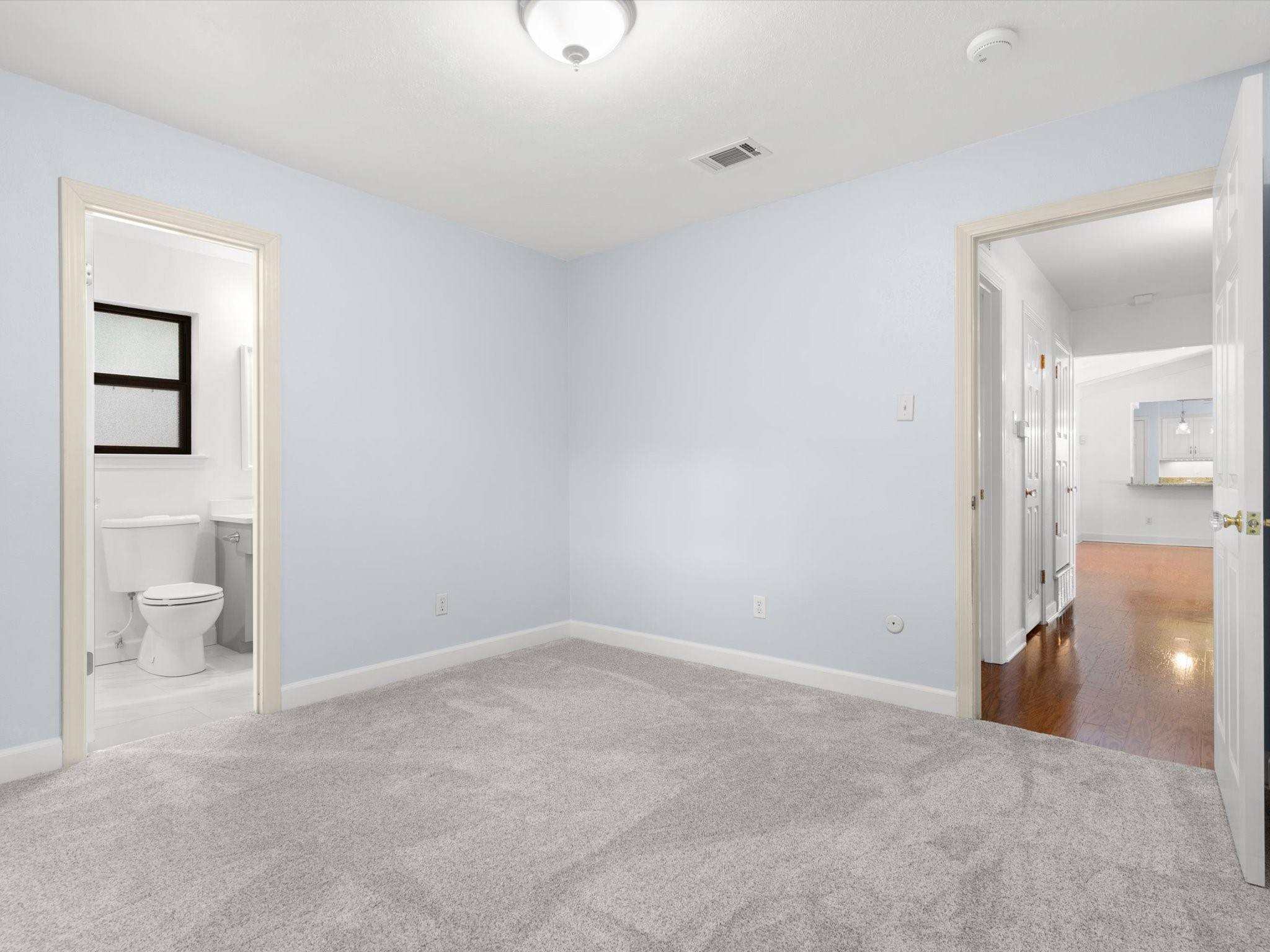 1800 Holm Oak Street Arlington TX 76012