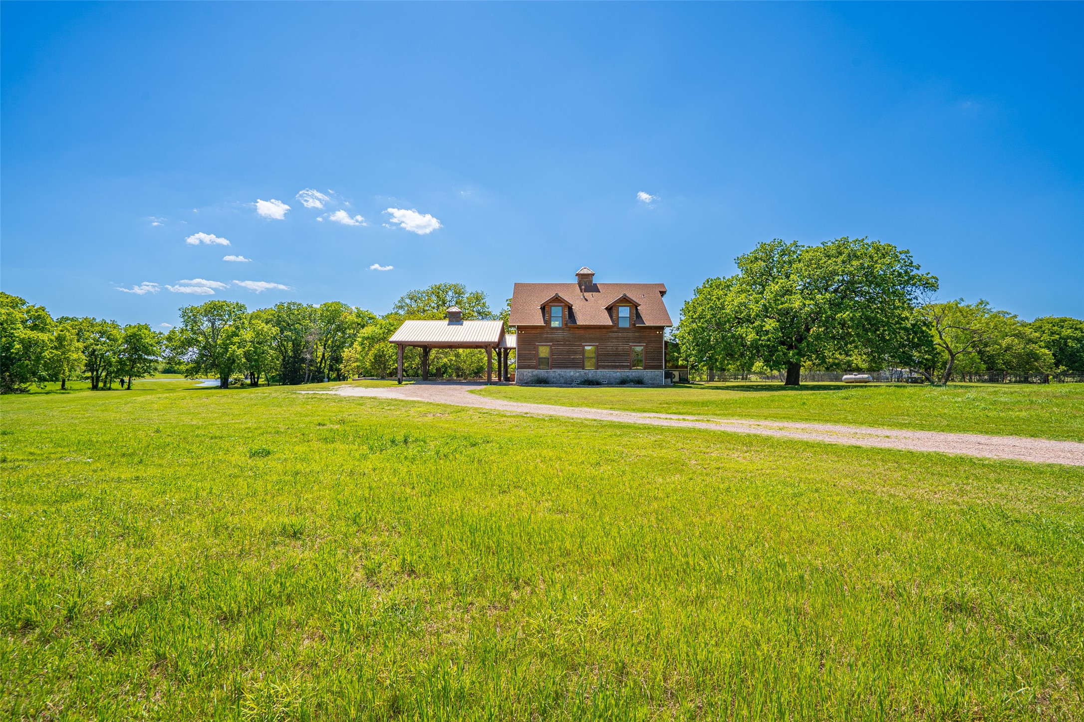 4700 E Fm 922 Valley View TX 76272