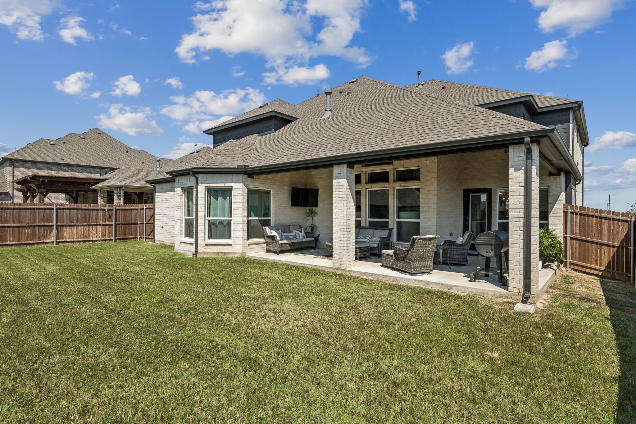 518 Valley Drive Midlothian TX 76065