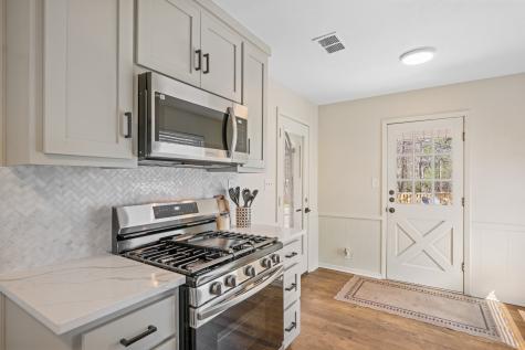 1209 Wildwood Drive Arlington TX 76011