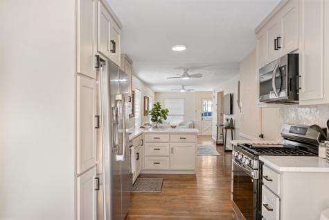 1209 Wildwood Drive Arlington TX 76011