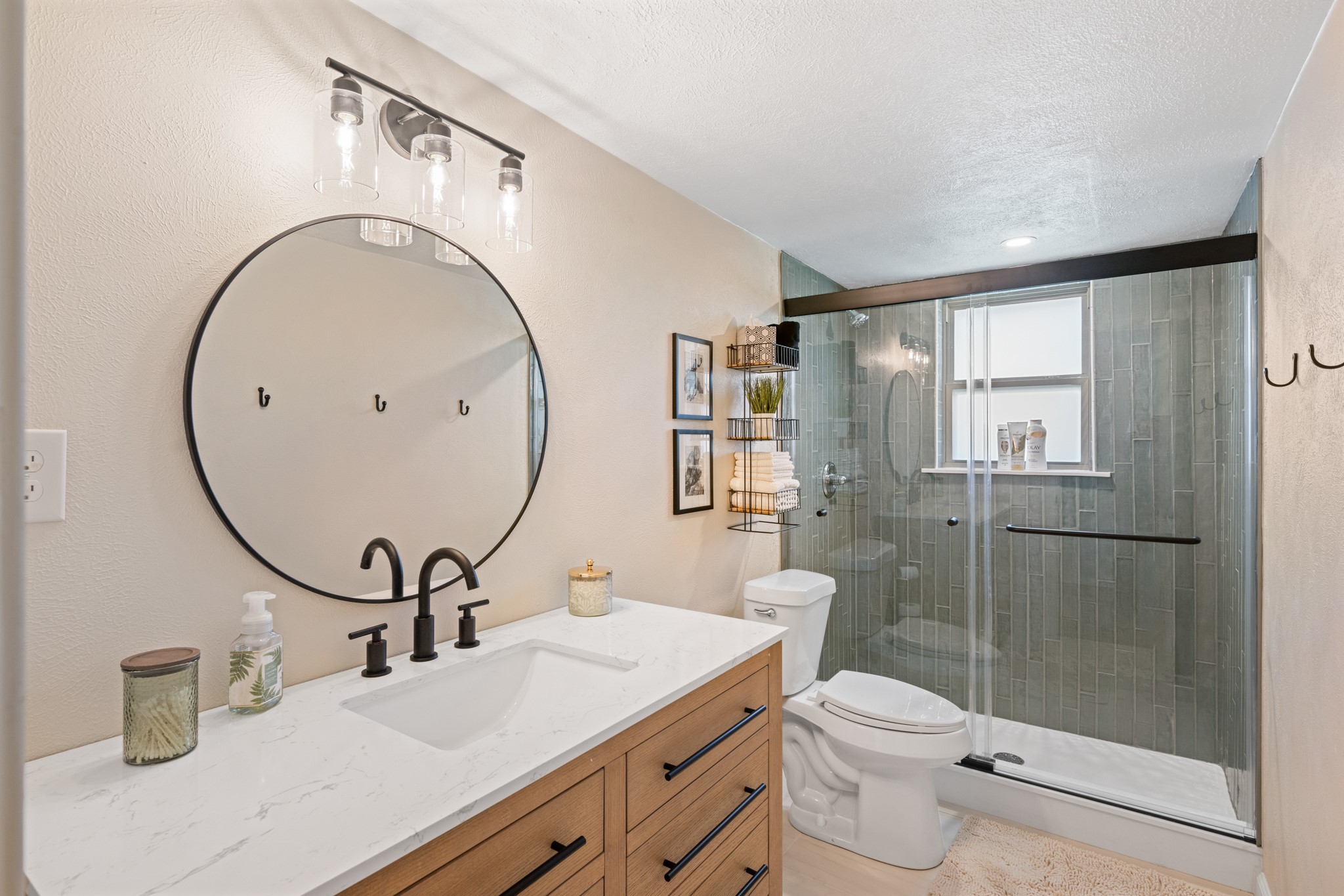 1209 Wildwood Drive Arlington TX 76011