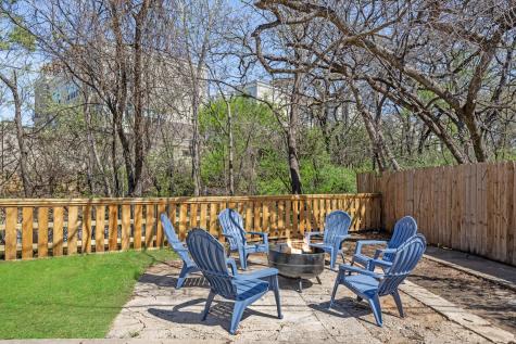 1209 Wildwood Drive Arlington TX 76011
