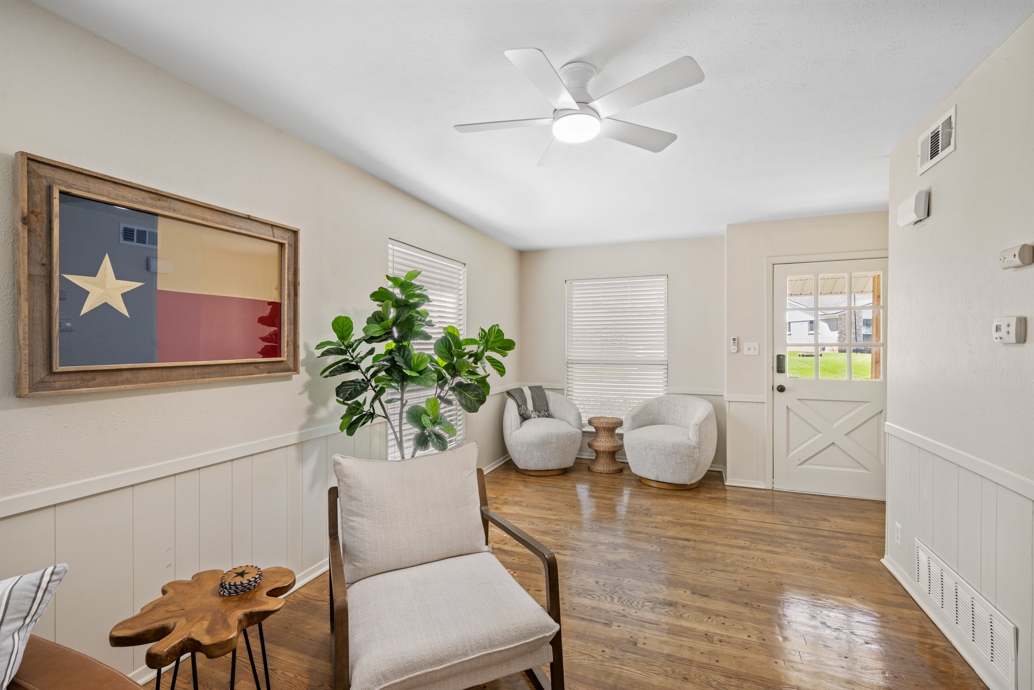 1209 Wildwood Drive Arlington TX 76011