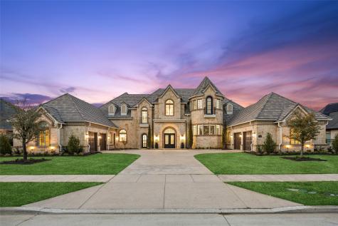 2032 Courtland Drive Frisco TX 75034
