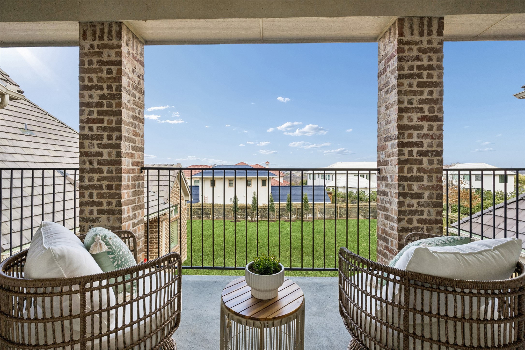 2032 Courtland Drive Frisco TX 75034