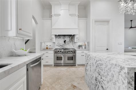2032 Courtland Drive Frisco TX 75034