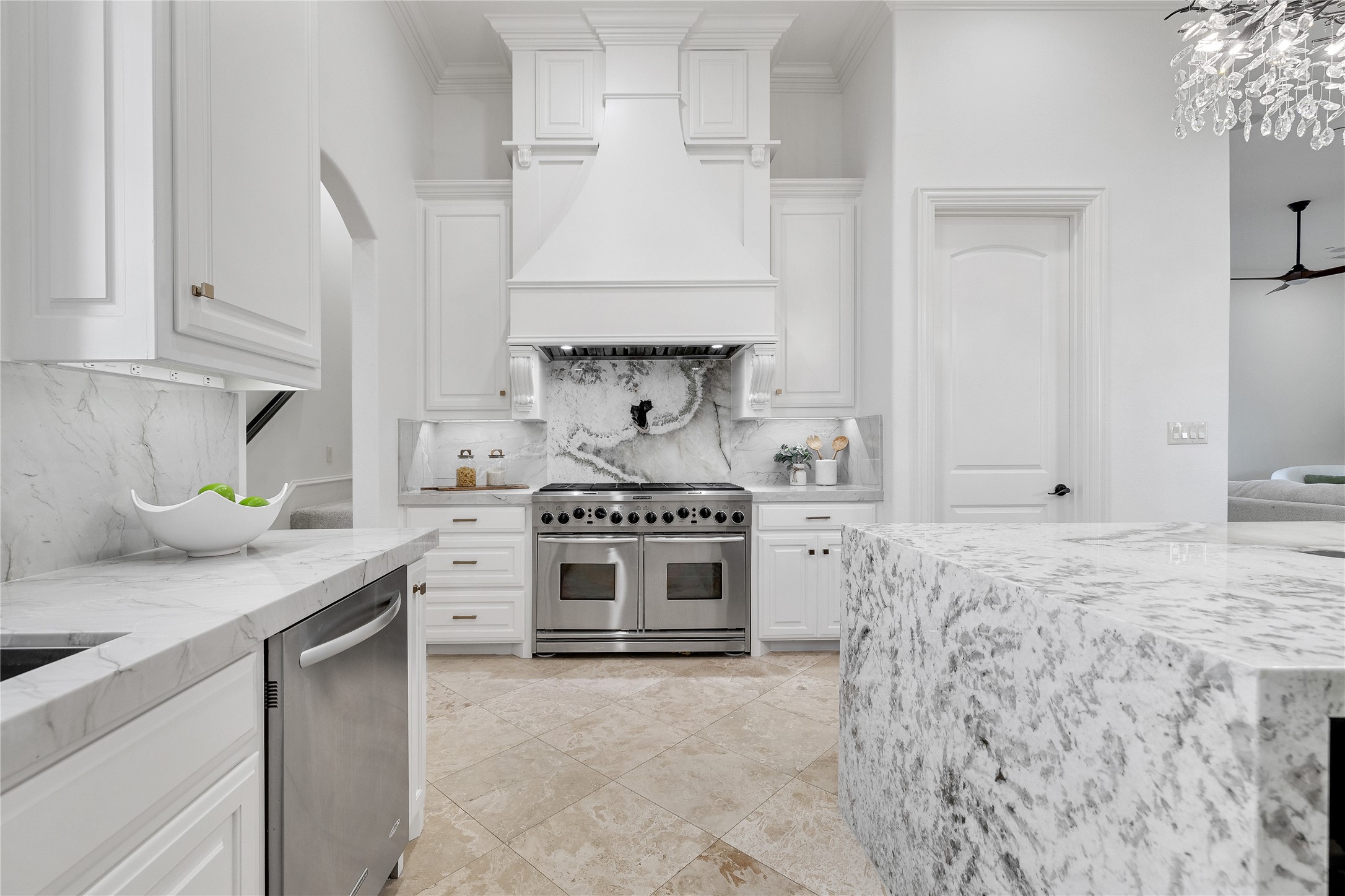 2032 Courtland Drive Frisco TX 75034