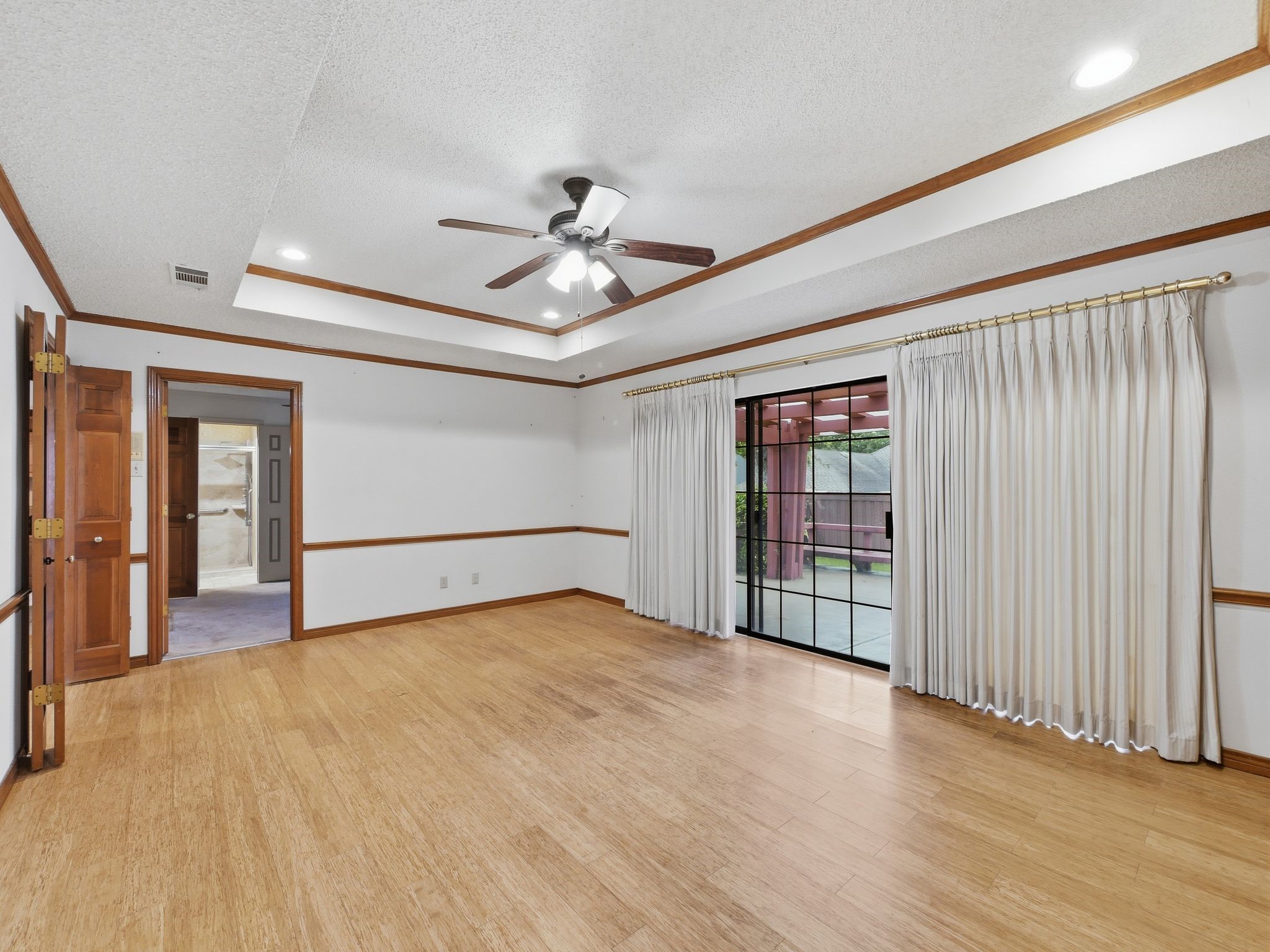 10211 Shadow Way Dallas TX 75243